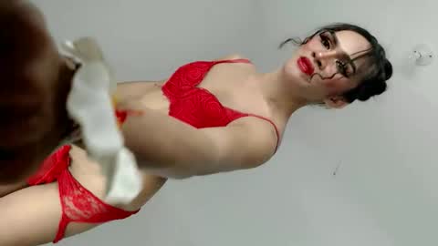 Nathalie smith online show from February 16, 8:43 am