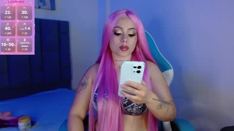 natti_bluee online show from April 7, 3:18 am