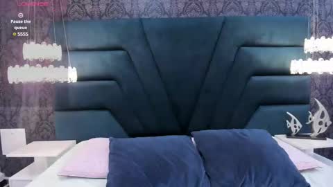 Snapshot of natty_roberts_ chatting on January 8, 9:01 pm Natty online show from January 8, 9:01 pm