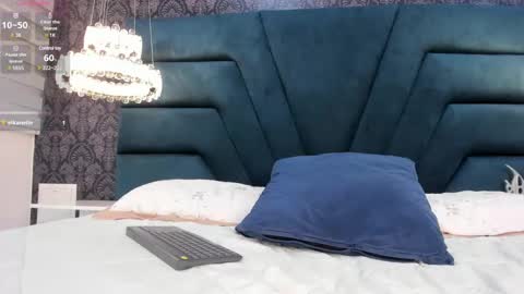 Snapshot of natty_roberts_ chatting on February 14, 10:04 pm Natty online show from February 14, 10:04 pm