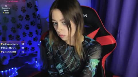 Snapshot of natural_babe666 chatting on January 26, 11:28 am natural_babe666 online show from January 26, 11:28 am