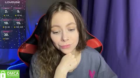 Snapshot of natural_babe666 chatting on October 7, 11:46 pm natural_babe666 online show from October 7, 11:46 pm