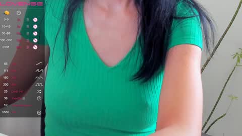 Snapshot of natural_form chatting on December 20, 9:32 am peach online show from December 20, 9:32 am