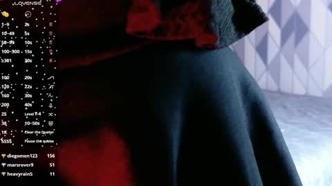 Gwen  online show from September 20, 7:48 pm