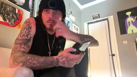 Snapshot of natureboiii910 chatting on December 18, 8:20 am natureboiii910 online show from December 18, 8:20 am