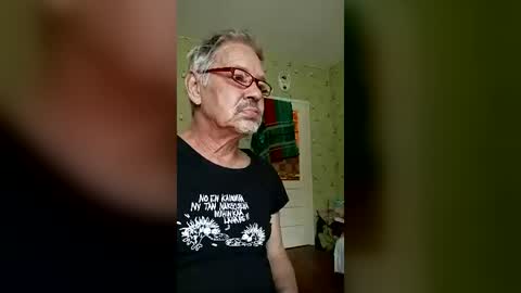 Snapshot of natureboy8 chatting on July 13, 4:26 am BIG COCK online show from July 13, 4:26 am