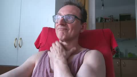 naturista25 online show from July 17, 6:13 pm