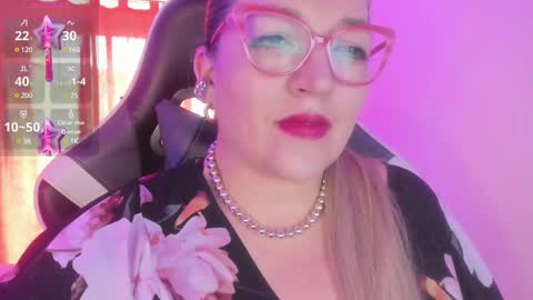 Snapshot of naty__mature_ chatting on February 10, 6:13 pm Nataly online show from February 10, 6:13 pm