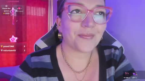 Snapshot of naty__mature_ chatting on February 12, 9:33 pm Nataly online show from February 12, 9:33 pm