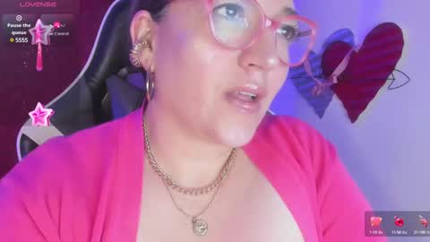 Snapshot of naty__mature_ chatting on February 24, 2:08 am Nataly online show from February 24, 2:08 am