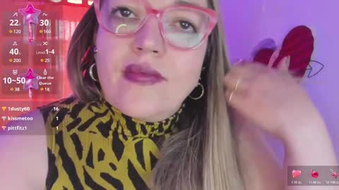 Snapshot of naty__mature_ chatting on March 10, 8:23 pm Nataly online show from March 10, 8:23 pm