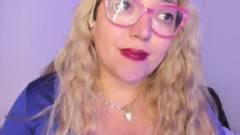 Snapshot of naty__mature_ chatting on October 28, 5:33 am Nataly online show from October 28, 5:33 am