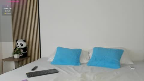 Snapshot of naty_model25 chatting on December 5, 3:52 pm naty_model25 online show from December 5, 3:52 pm