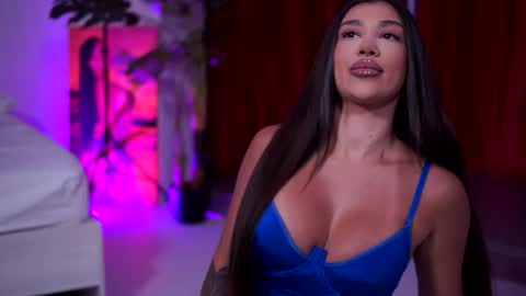 Naty online show from January 15, 7:39 pm