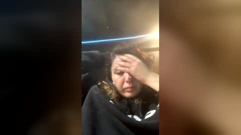 Snapshot of natymia chatting on January 18, 1:37 pm Natymia online show from January 18, 1:37 pm