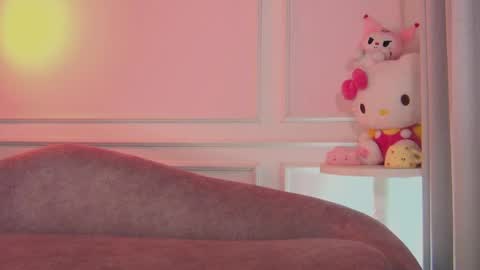 IG nattichips online show from April 13, 9:42 pm