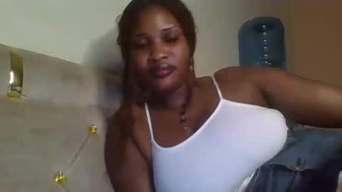 naughty8779 online show from December 15, 7:07 pm
