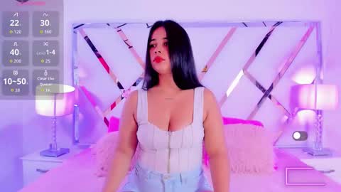 Snapshot of naughty__sara chatting on November 7, 11:43 am SARA online show from November 7, 11:43 am