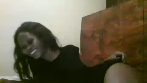 Snapshot of naughty_babe000 chatting on June 28, 3:23 am alisha online show from June 28, 3:23 am