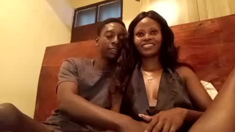 Snapshot of naughty_babe000 chatting on July 16, 3:12 am alisha online show from July 16, 3:12 am
