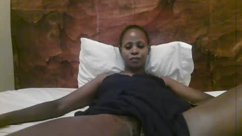 Snapshot of naughty_babe000 chatting on July 31, 2:38 pm alisha online show from July 31, 2:38 pm