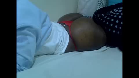 candy online show from December 17, 5:19 pm