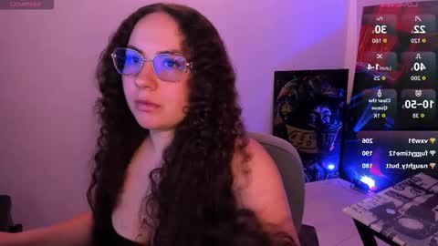 Snapshot of naughty_butt chatting on December 17, 3:01 am Megan online show from December 17, 3:01 am