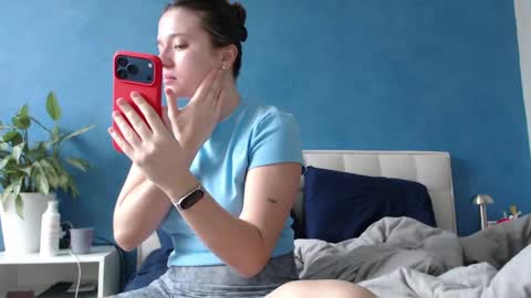 Chris Carrie online show from April 13, 1:11 am