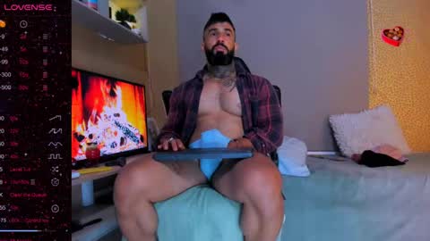 Snapshot of naughty_dominant chatting on December 24, 12:00 am Miller online show from December 24, 12:00 am