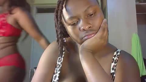 Snapshot of naughty_jazmine chatting on October 6, 3:42 pm naughty_jazmine online show from October 6, 3:42 pm