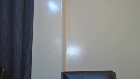 Snapshot of naughty_jazmine chatting on November 16, 10:54 am naughty_jazmine online show from November 16, 10:54 am