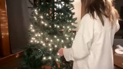 Naughty Night Owl online show from December 16, 7:58 am