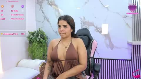 Snapshot of naughty_stefa chatting on April 22, 2:03 am Stefany online show from April 22, 2:03 am