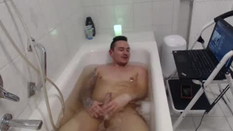 naughty_tobi93 online show from October 30, 4:41 pm