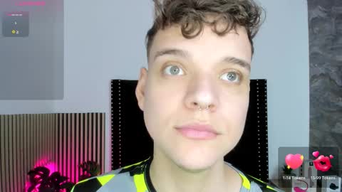 Snapshot of naughty_twink_ chatting on October 29, 11:56 am Noah online show from October 29, 11:56 am