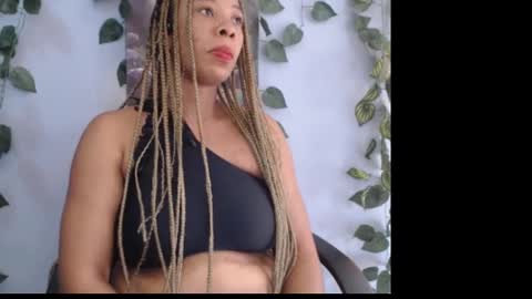 Snapshot of naughty_xxbunny chatting on January 19, 3:53 pm beauty online show from January 19, 3:53 pm