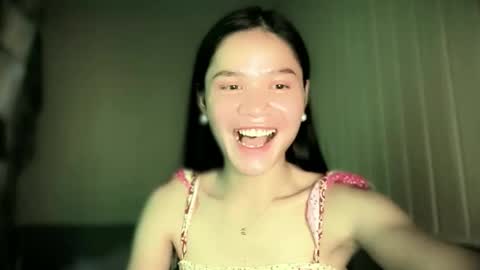 naughty_yuuna online show from April 29, 5:00 am