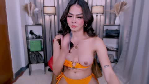 Snapshot of naughtyaurora69 chatting on January 25, 1:30 pm NaughtyAurora online show from January 25, 1:30 pm