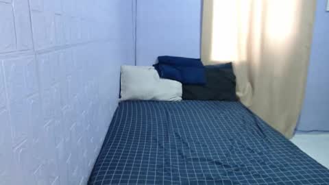 naughtyboytoni online show from November 8, 12:55 am