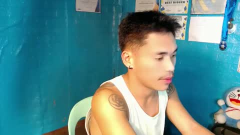 Snapshot of naughtyfuck_boy chatting on November 1, 12:51 pm naughtyfuck_boy online show from November 1, 12:51 pm