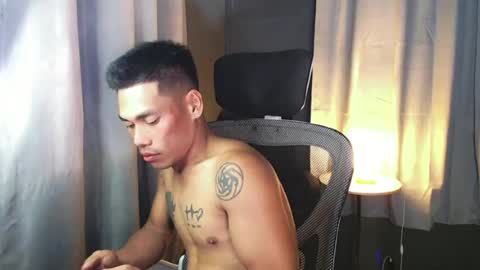 Snapshot of naughtyfuck_boy chatting on July 20, 1:13 pm naughtyfuck_boy online show from July 20, 1:13 pm