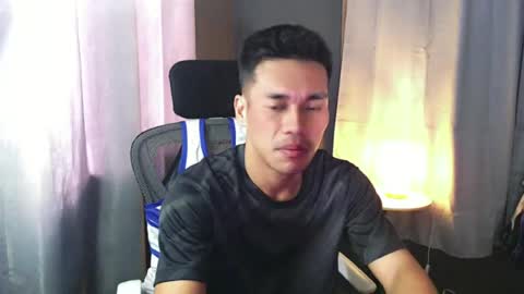 Snapshot of naughtyfuck_boy chatting on July 31, 1:49 am naughtyfuck_boy online show from July 31, 1:49 am