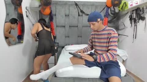 naughtyfusion_os online show from November 4, 12:04 pm