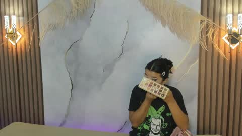 naughtyfusion_os online show from May 6, 1:38 pm