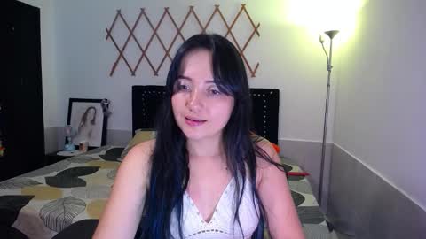 Snapshot of naughtygirl_mmm chatting on September 26, 1:20 am Valeria online show from September 26, 1:20 am