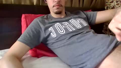 naughtyguy556677 online show from April 5, 3:53 pm