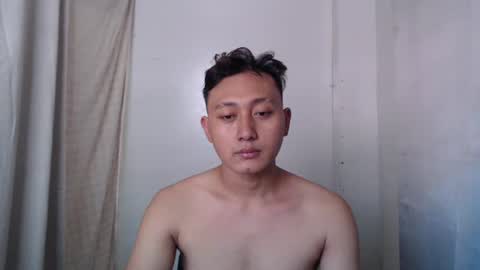 Snapshot of naughtyhot_mike18 chatting on August 4, 6:38 am am waiting for pvt online show from August 4, 6:38 am