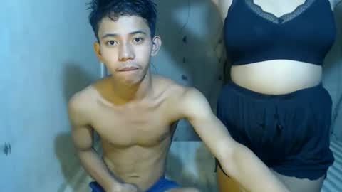 amber and ryan online show from November 9, 1:20 pm