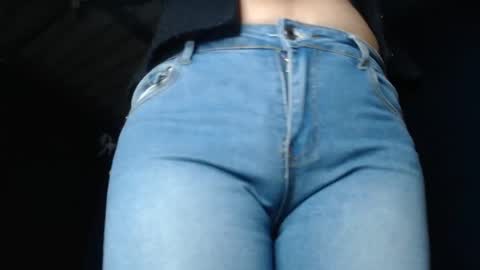 Snapshot of naughtyhotsquirt chatting on January 18, 1:08 am Kimberly online show from January 18, 1:08 am