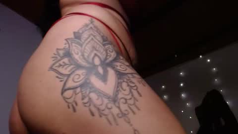 Snapshot of naughtyhotsquirt chatting on October 24, 1:18 pm Kimberly online show from October 24, 1:18 pm